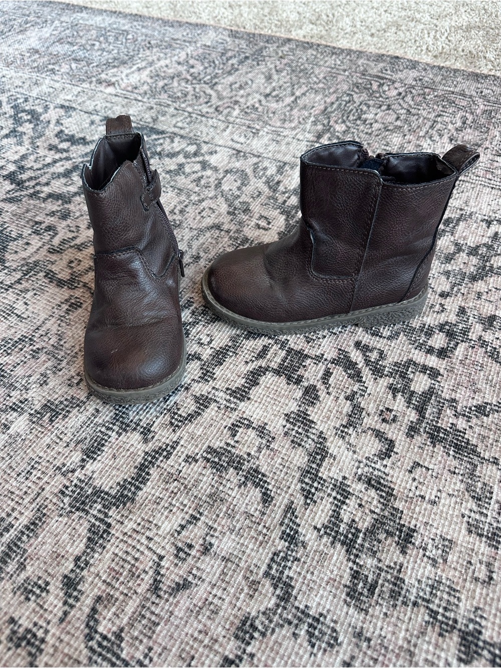 Toddler Boys Gap Boots - size 10